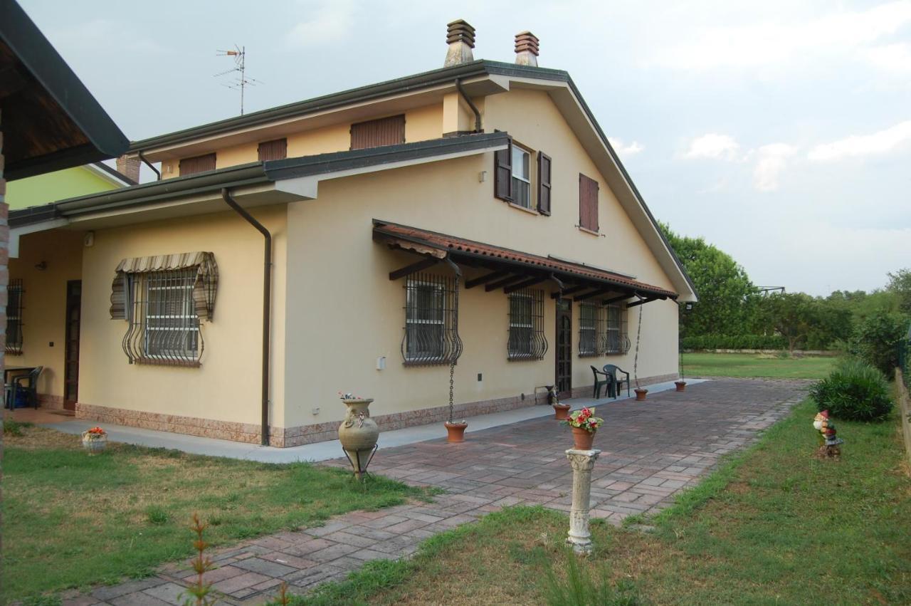 Apartament 4 Giugno Ferrara Zewnętrze zdjęcie