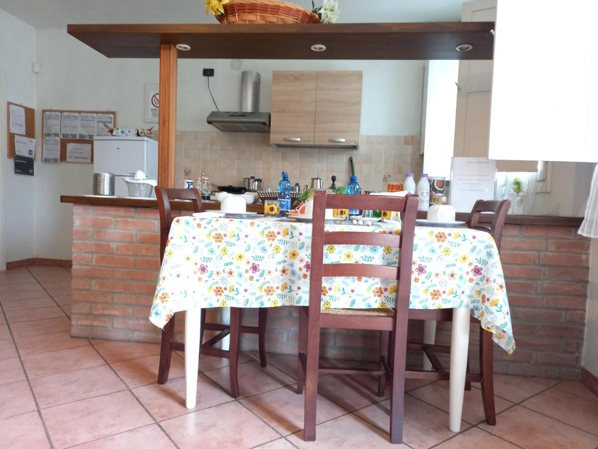 Apartament 4 Giugno Ferrara Zewnętrze zdjęcie