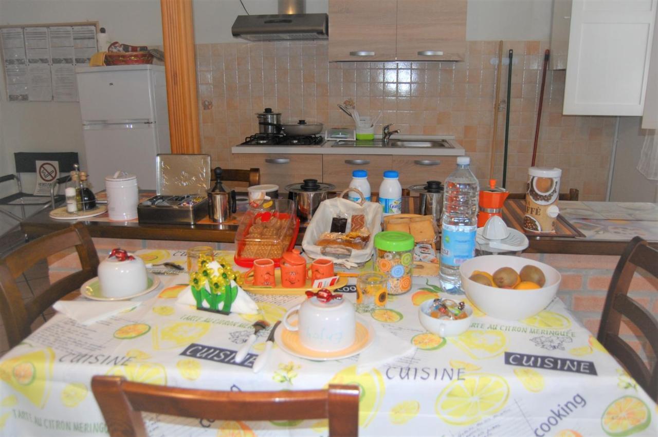 Apartament 4 Giugno Ferrara Zewnętrze zdjęcie